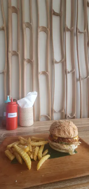 Gaees Burger Ubud
