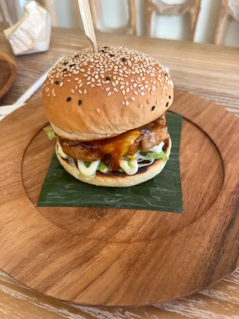 Gaees Burger Ubud