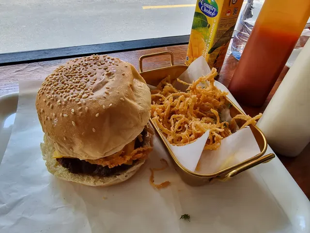Halal Ubud Burger