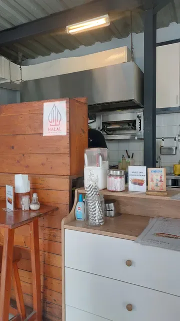 Halal Ubud Burger