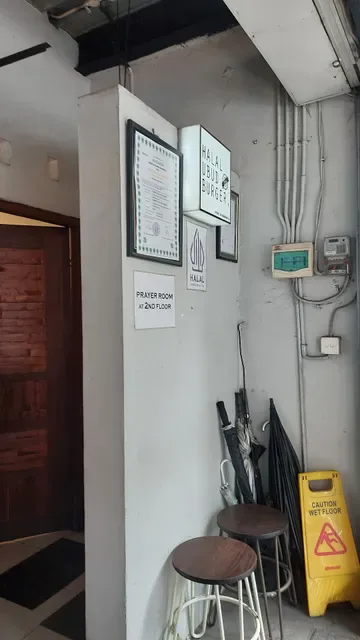 Halal Ubud Burger