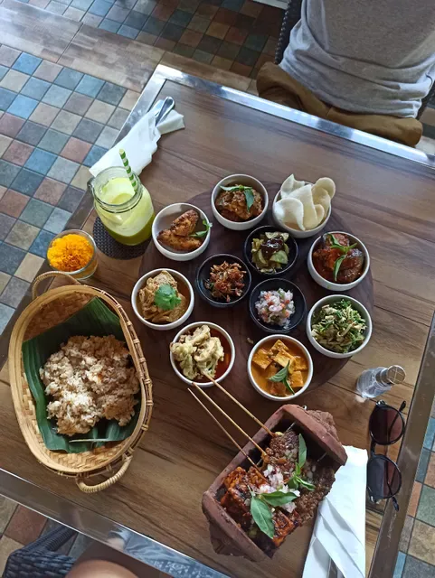 KEMULAN Kitchen & Culture