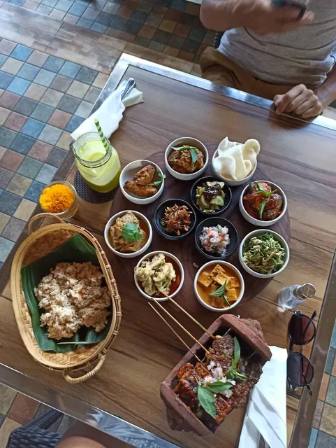 KEMULAN Kitchen & Culture