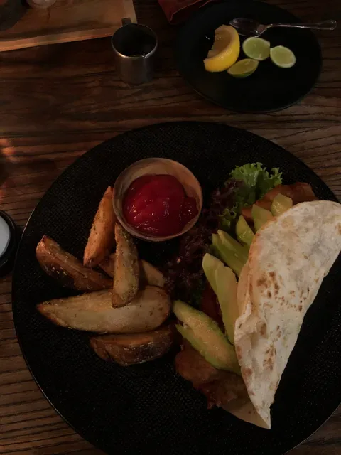 Kismet Bar & Kitchen