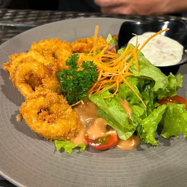 Lucky Family Coffee & Food