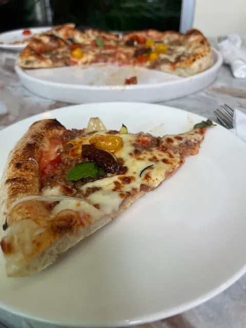 Mazzoni Pizza