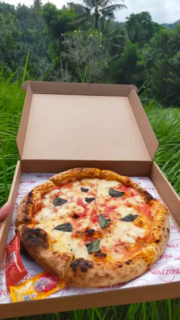 Mazzoni Pizza
