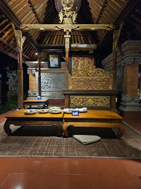 Nasi Ayam Kedewatan Ibu Mangku