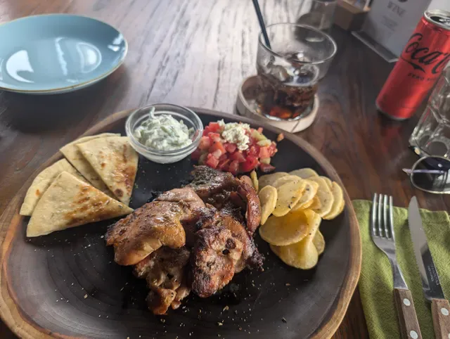 Noema Greek Restaurant & Bar