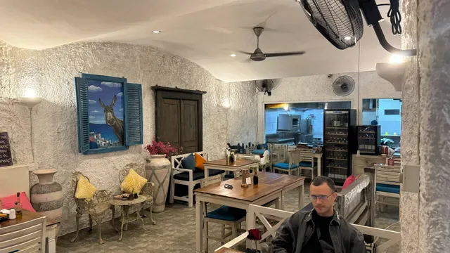Nostimo Greek Grill Ubud