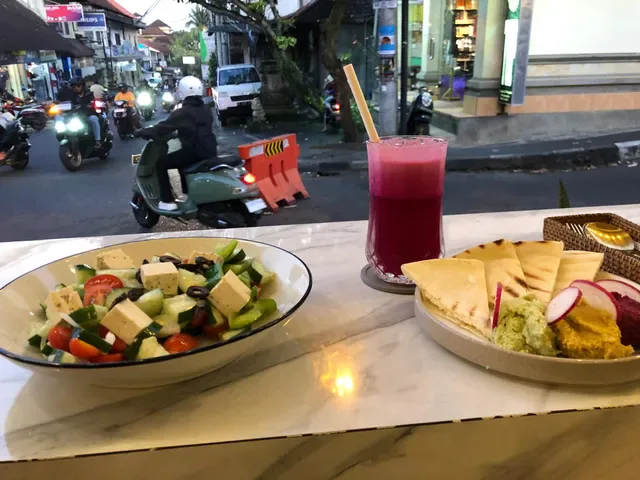 Pumpkin & Beetroot Cafe