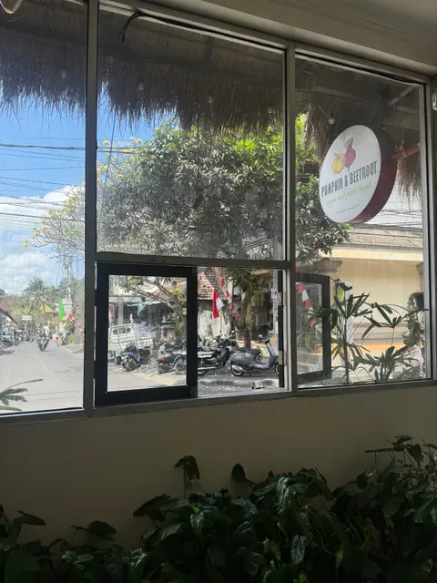 Pumpkin & Beetroot Cafe