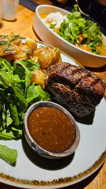 eat! Ubud