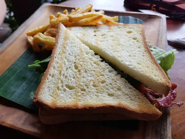 Tutmak warung kopi
