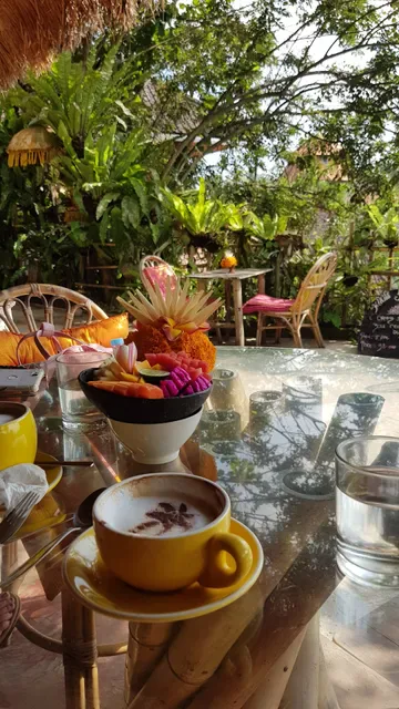 Yellow Flower Café
