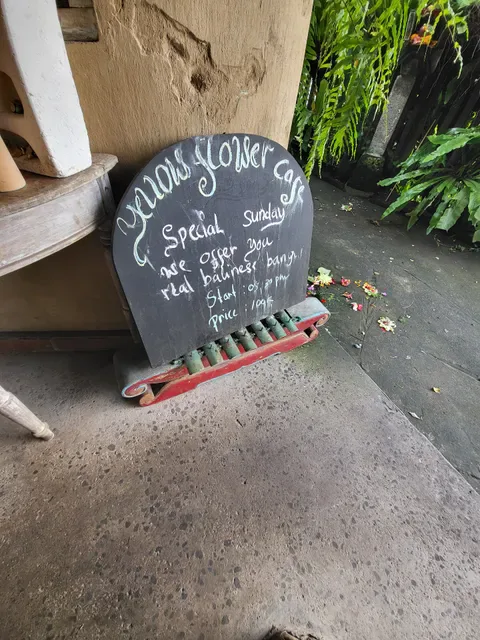 Yellow Flower Café