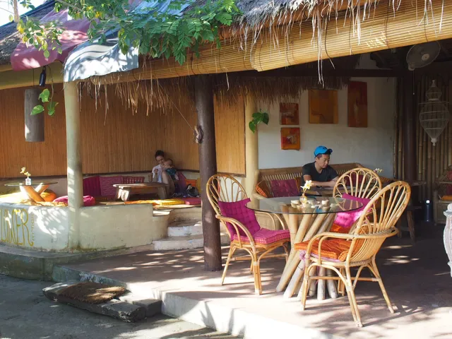 Yellow Flower Café