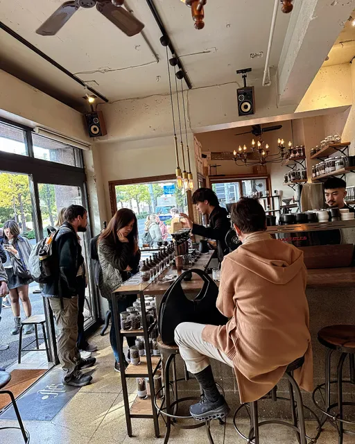 GLITCH COFFEE & ROASTERS