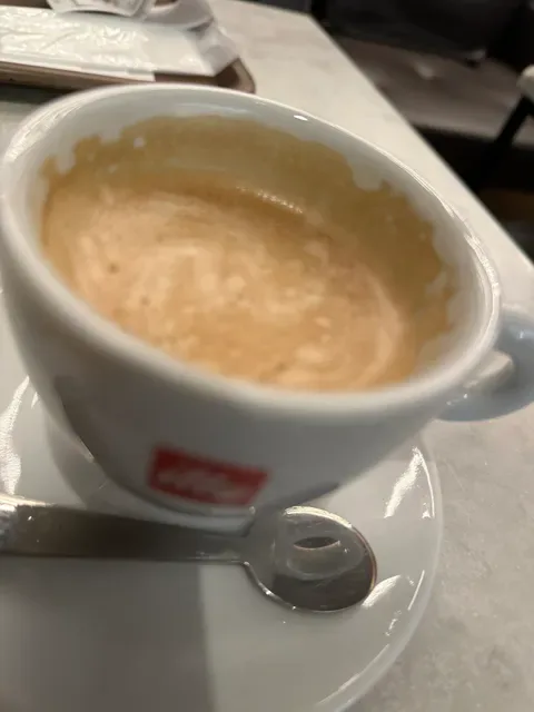illy CAFFÈ Yurakucho ITOCiA