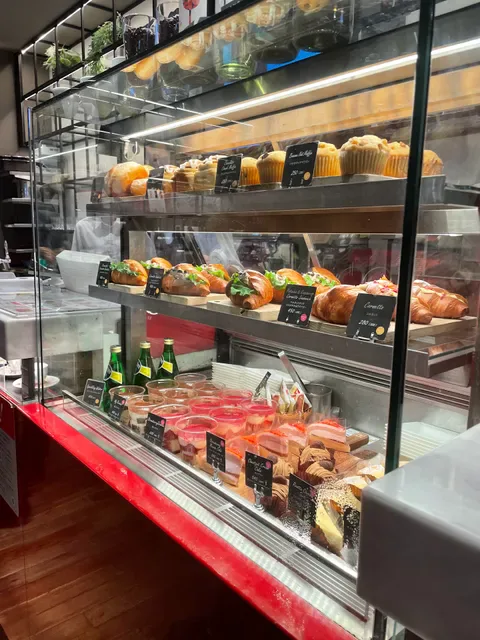 illy CAFFÈ Yurakucho ITOCiA
