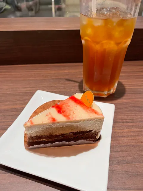 UESHIMA COFFEE LOUNGE COREDO Nihonbashi Shop