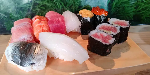 Wakana Sushi