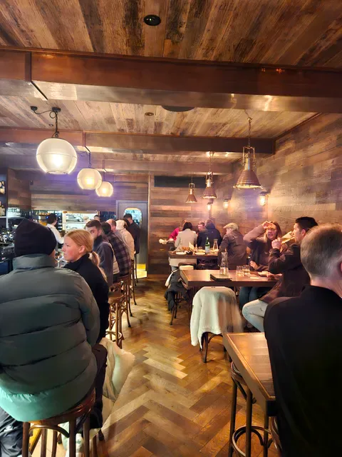 Ferg's Bar