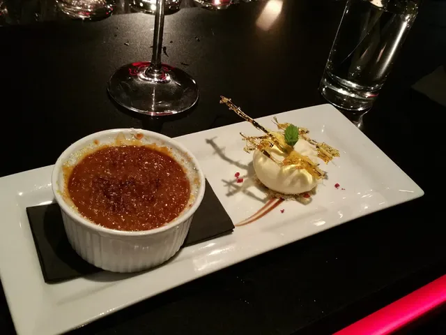 Flame Bar & Grill