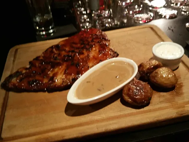 Flame Bar & Grill