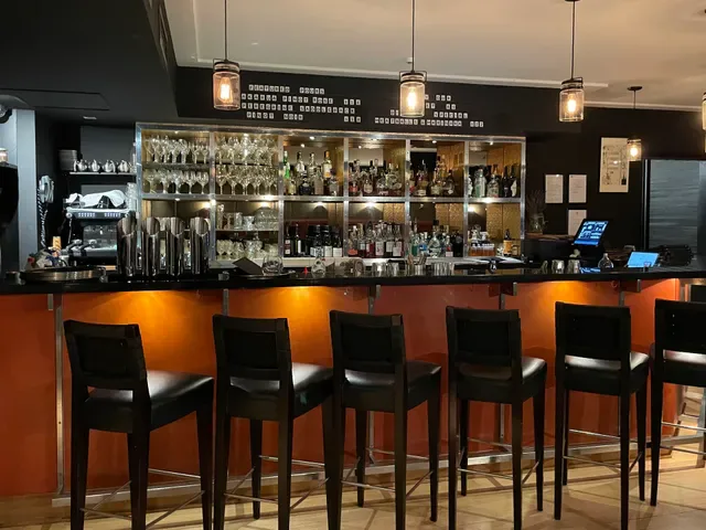No 5 Churchlane