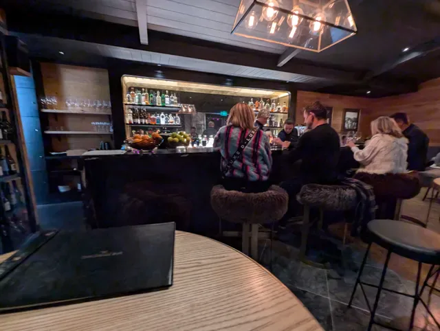 Rodd & Gunn - The Lodge Queenstown