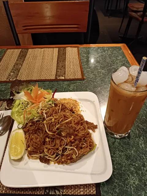 Somtum Thai
