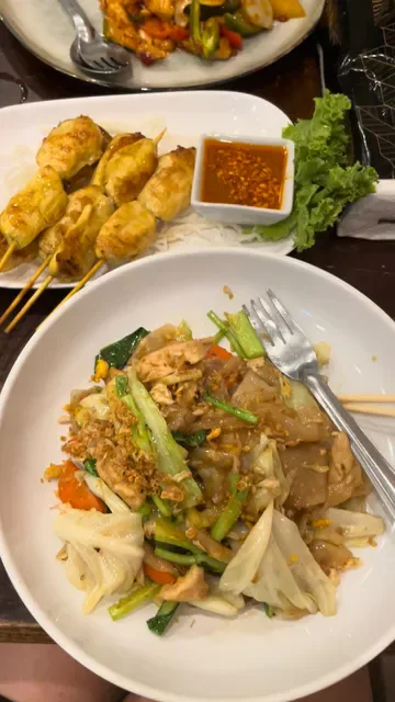 Try Me Thai & Vegetarian Restaurant