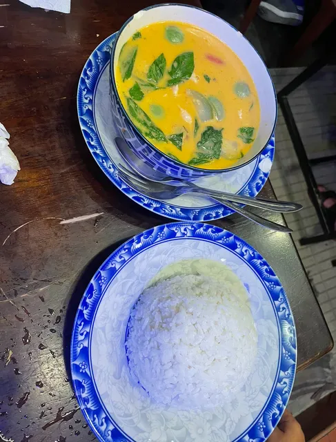 Try Me Thai & Vegetarian Restaurant
