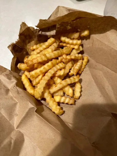 Daniel Thaiger Burger Hub & STAX Burger
