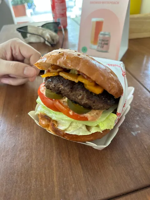 Daniel Thaiger Burger Hub & STAX Burger