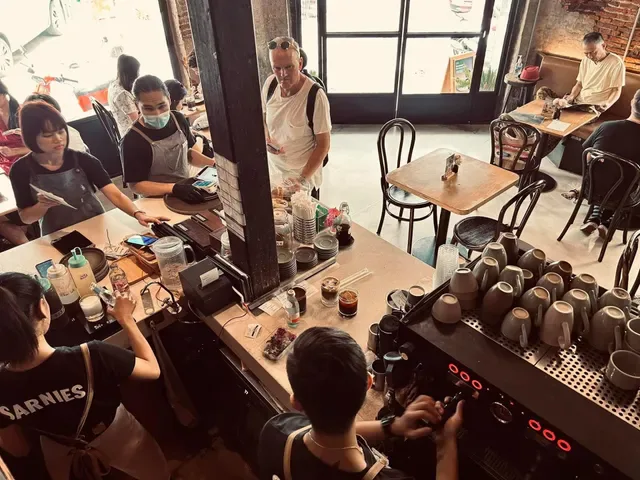 Sarnies Bangkok