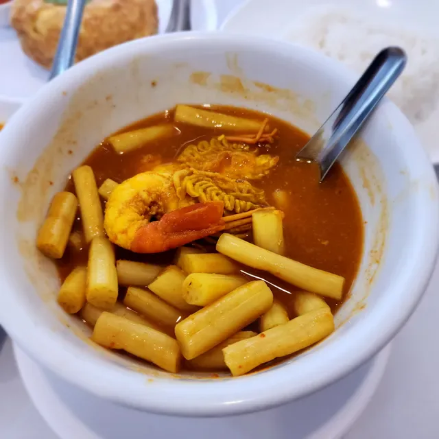 Krua Apsorn @Dinso
