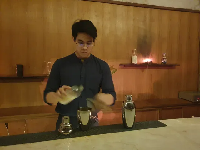 Ku Bar