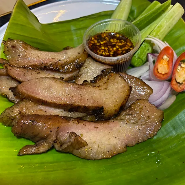 Pad Thai Fai Ta Lu (Dinso Rd)