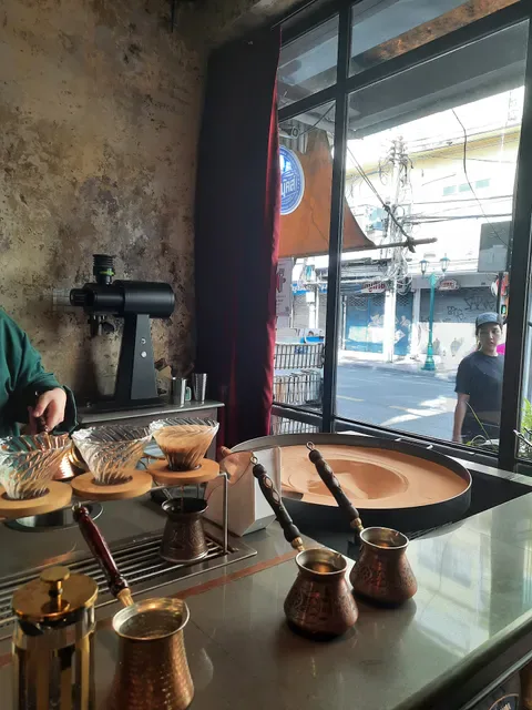 Shaloba @Baan Tuk Din