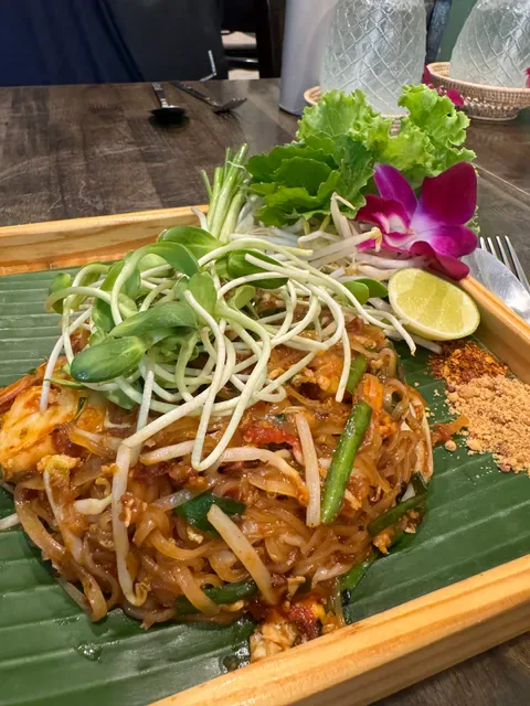 168​ Thai​ Restaurant - Chatuchak Market จตุจักร