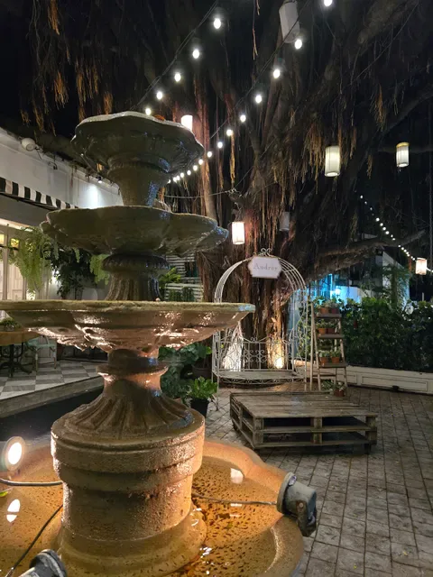 AUDREY CAFE & BISTRO