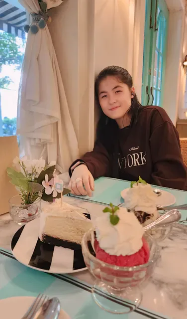 AUDREY CAFE & BISTRO