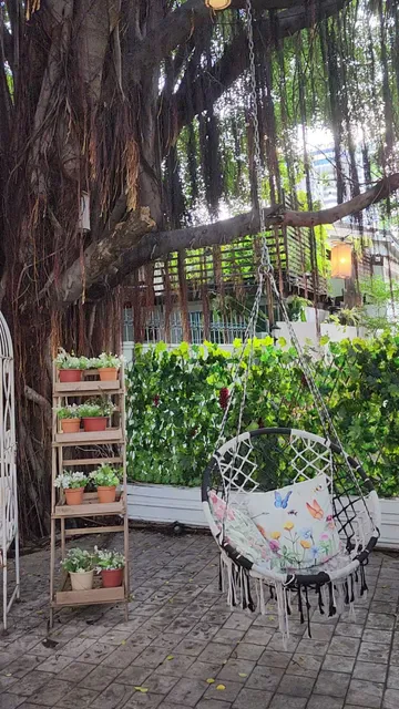 AUDREY CAFE & BISTRO