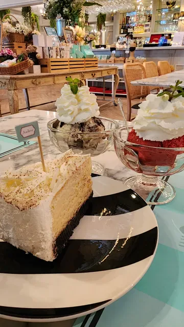 AUDREY CAFE & BISTRO