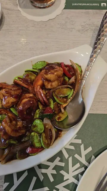 Baan Ice