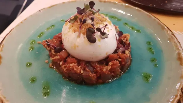 Mozza by Cocotte - EmQuartier