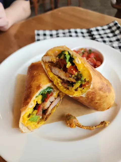 ROAST coffee & eatery