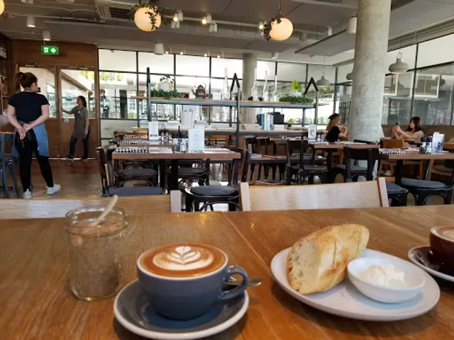 ROAST coffee & eatery
